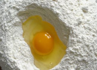 5 přínosů vaječných bílků pro naše kosti, srdce či kůži